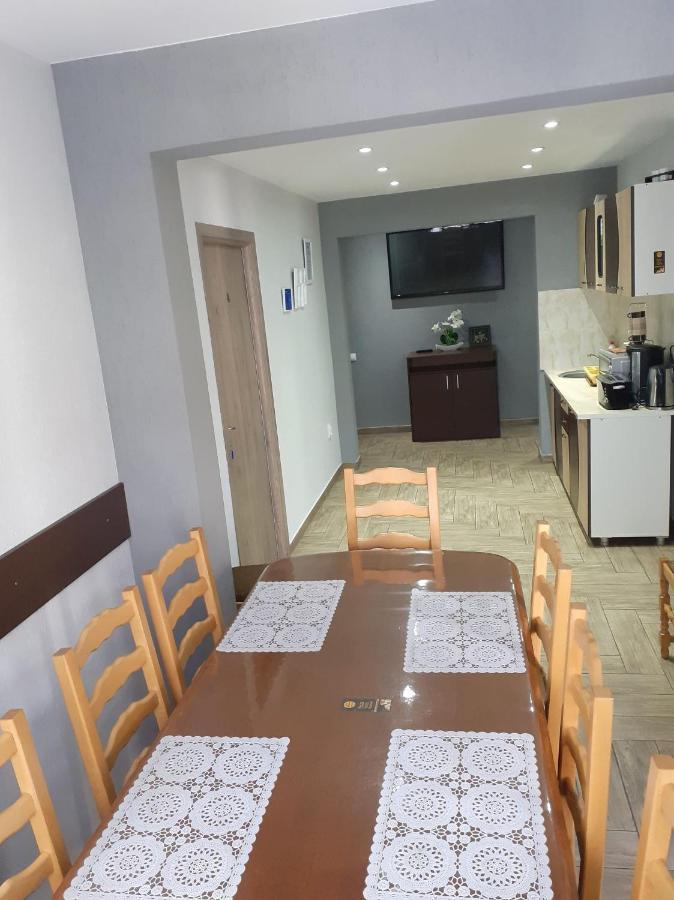 Casa Andy Hotel Buşteni Buitenkant foto