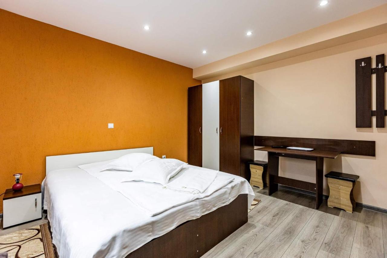 Casa Andy Hotel Buşteni Buitenkant foto